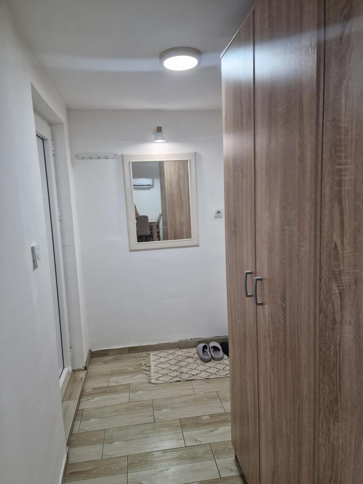 Zed Apartmani Leskovac Лесковац Экстерьер фото